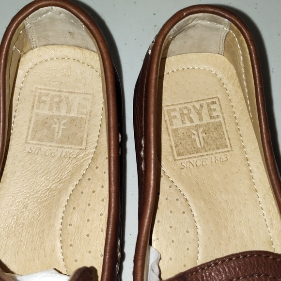 Frye Men\'s Lewis Venetians brown loafer Leather Shoes  size 8 main image 5